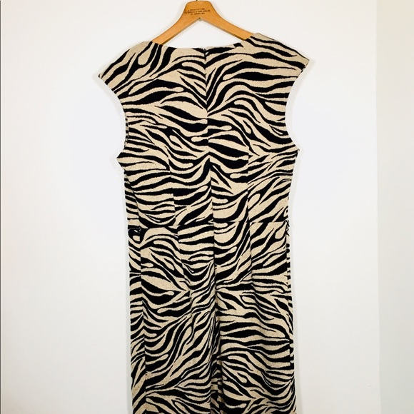 {Calvin Klein} Zebra Print Sheath Dress NWT Size10 - Picture 5 of 6